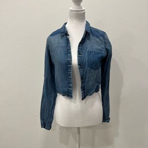 Denim blue-colored blouse, soft cotton material. Size XS.